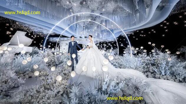 夢幻婚禮現(xiàn)場--婚場布置 婚禮策劃 婚禮跟妝 婚禮攝影攝像